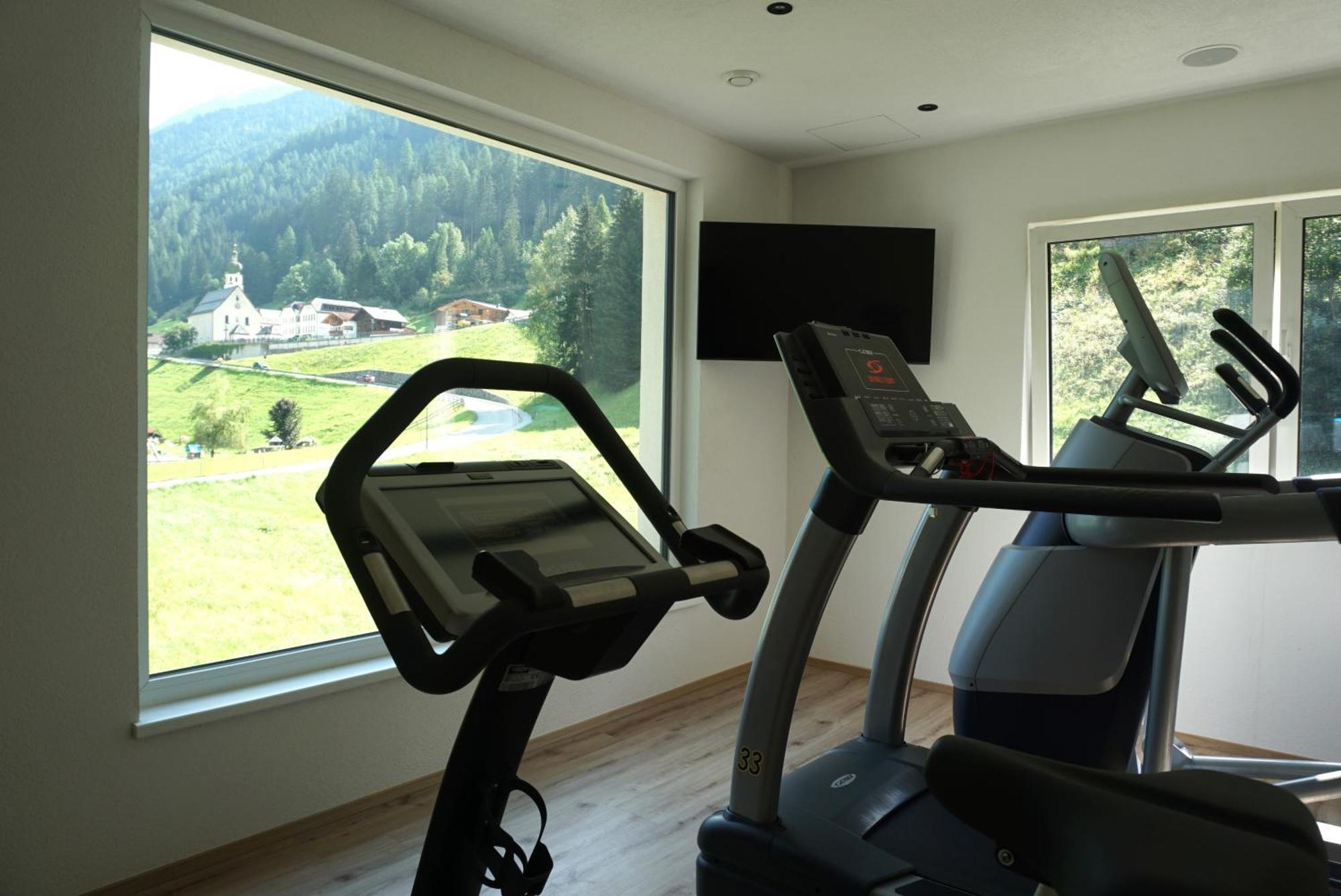 Hotel Alpenkoenigin - Sommer Silvretta Premium Card Inklusive See Esterno foto