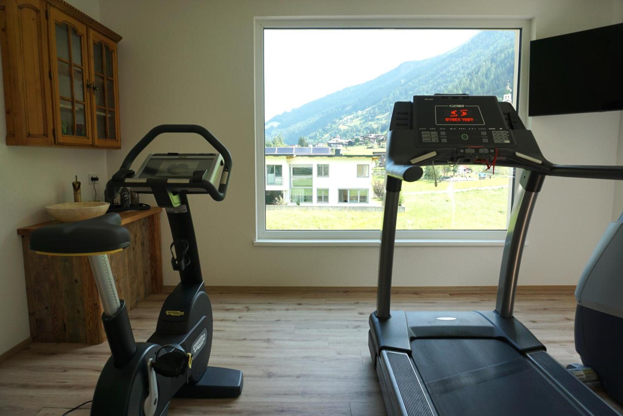Hotel Alpenkoenigin - Sommer Silvretta Premium Card Inklusive See Esterno foto